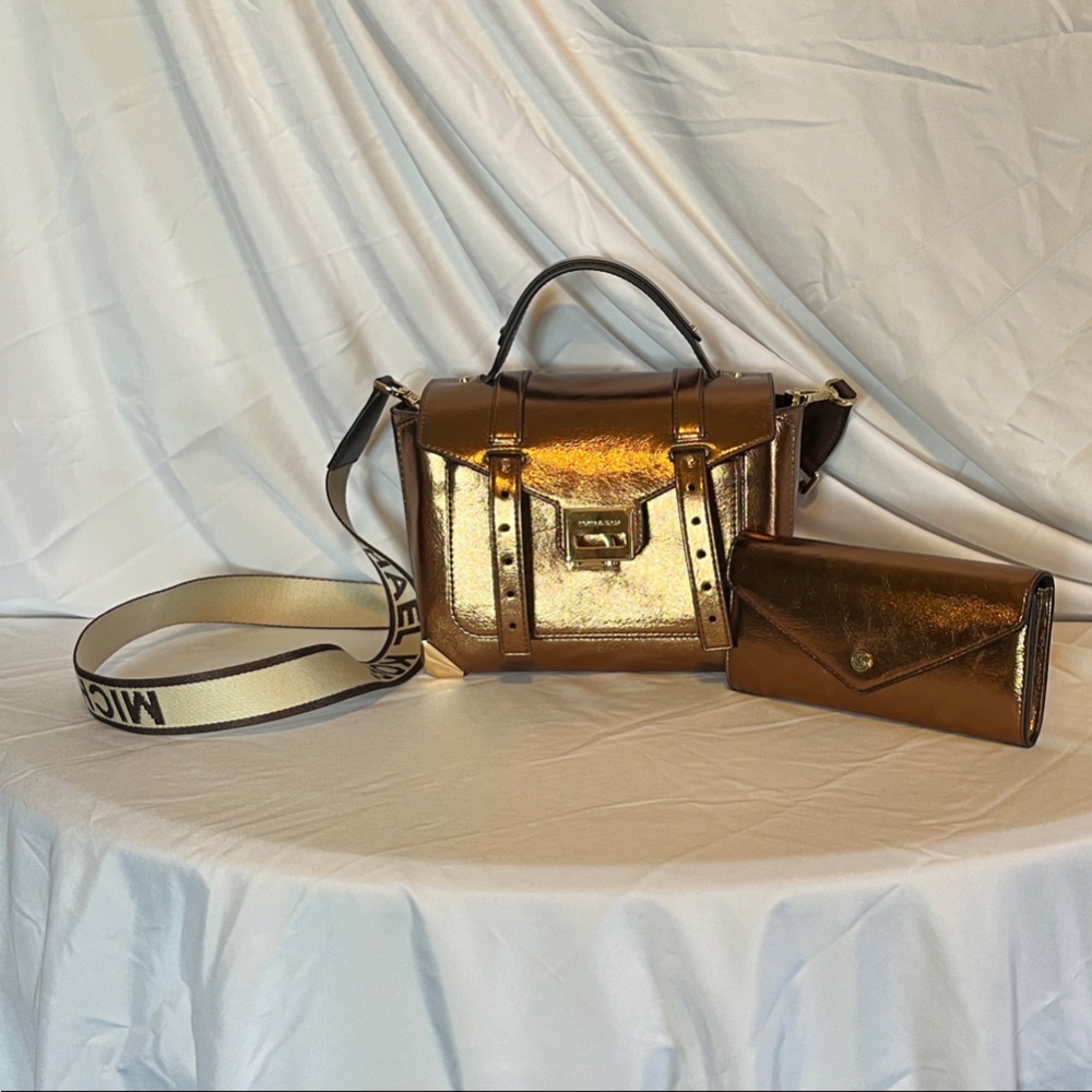 Michael Kors Bronze Metallic Women's Bag and matching wallet!